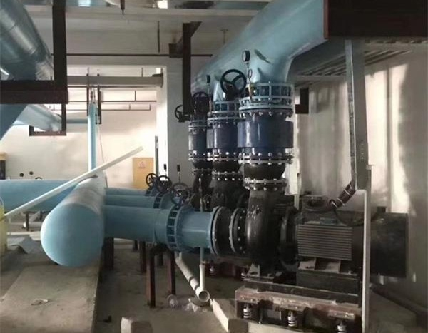 冷卻塔廠家：如何維護及保養(yǎng)運行中的冷卻塔(冷卻塔維護廠家)